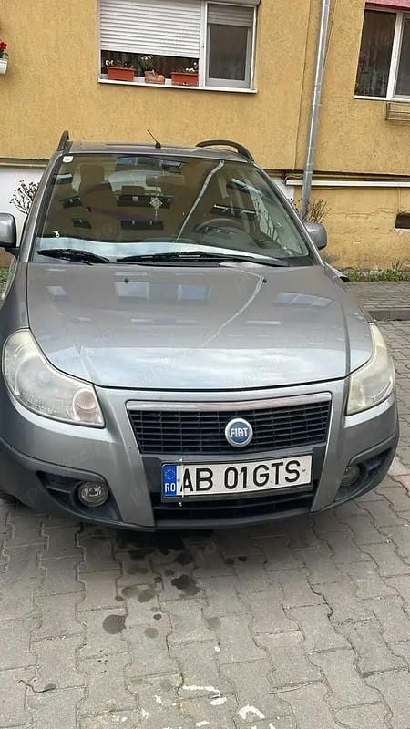 Utilizat 2008 Fiat Sedici SUV | 2.300 EUR - Imagine 1/4