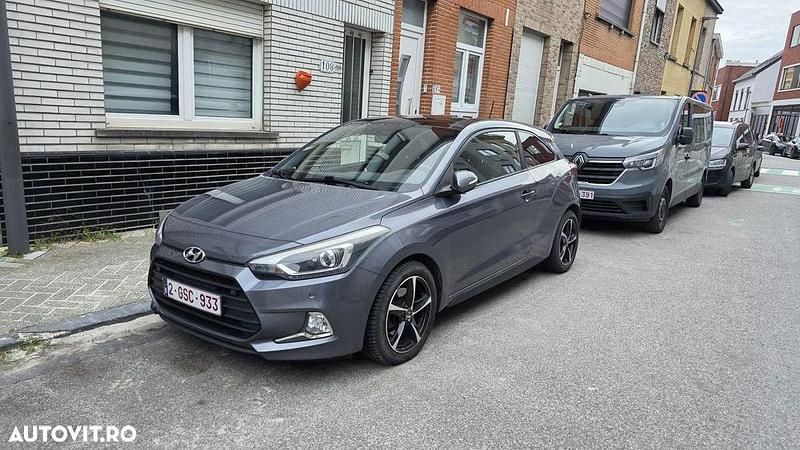 Second-hand Hyundai i20 90 CP (66 kW) 2016 Culoaregri Hatchback