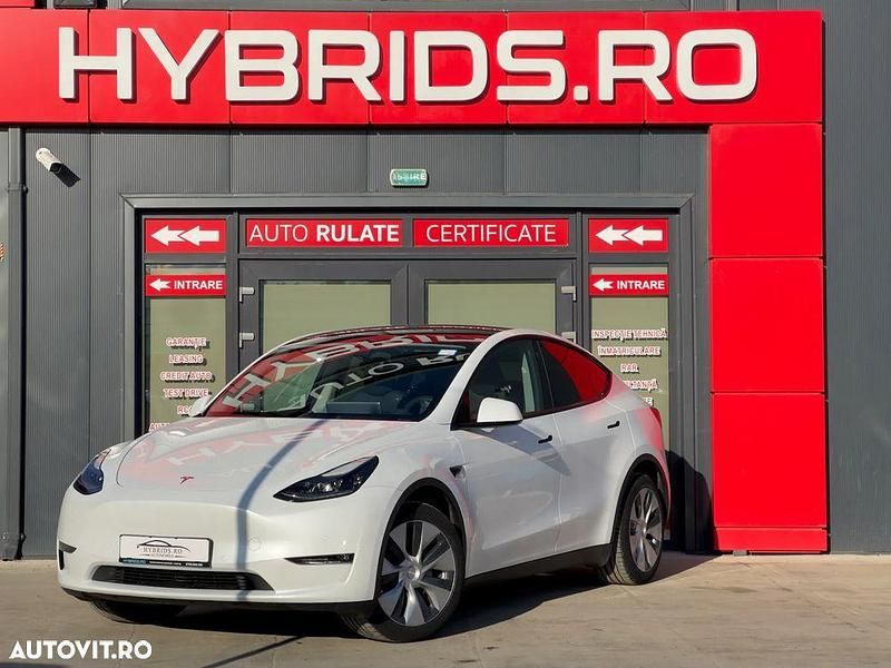 Second-hand Tesla Model Y 378 kW (514 CP) 2022 Culoarealb SUV