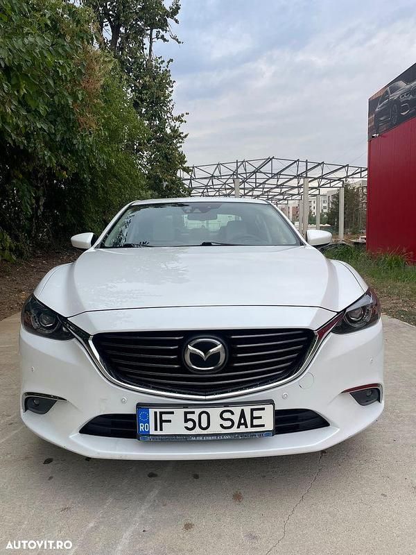 Culoarealb Utilizat 2015 Mazda 6 Berlinǎ | 14.700 EUR (Scump) - Imagine 1/4