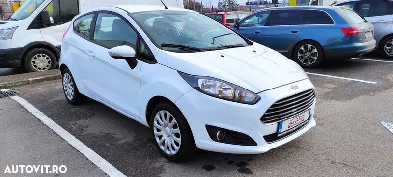 Second-hand Ford Fiesta Ambiente 68 CP (50 kW) 2014 Alb Hatchback