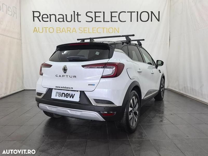 Second-hand Renault Captur Techno 160 CP (117 kW) 2021 Culoarealb SUV