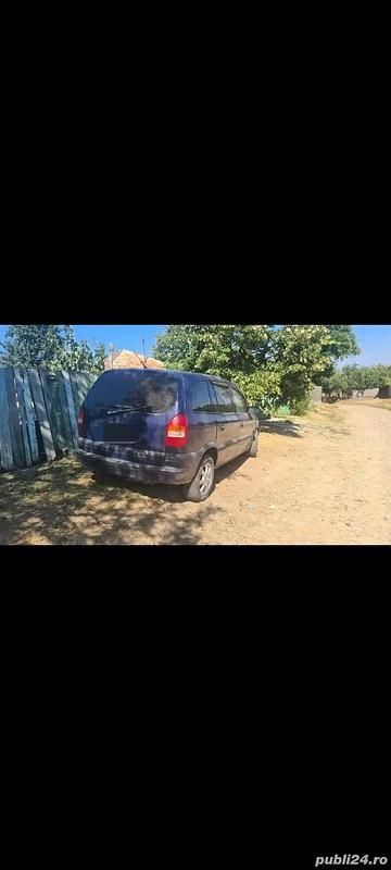 Utilizat 2002 Opel Zafira Monovolum | 800 EUR (Preț OK) - Imagine 1/4