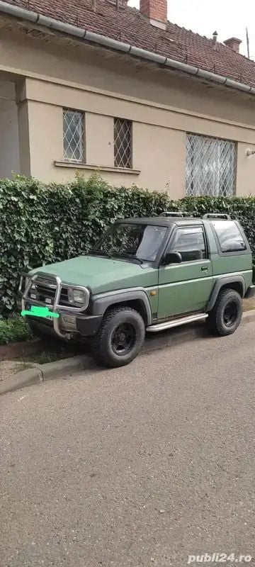 Utilizat 1993 Daihatsu Rocky SUV | 1.550 EUR - Imagine 1/2
