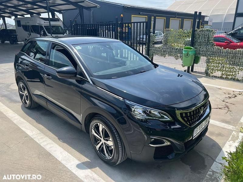 Gri Utilizat 2018 Peugeot 3008 Active SUV | 15.900 EUR (Preț bun) - Imagine 1/4