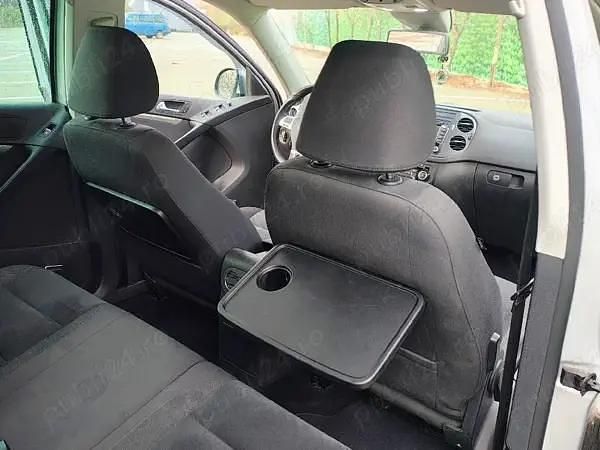 Second-hand VW Tiguan 177 CP (130 kW) 2013 Argintiu SUV