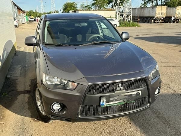 Utilizat 2011 Mitsubishi Outlander SUV | 3.600 EUR - Imagine 1/4