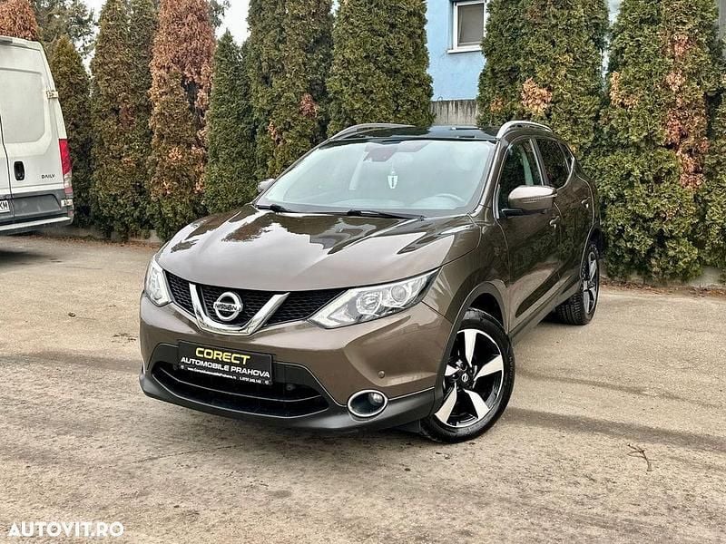 Second-hand Nissan Qashqai 115 CP (84 kW) 2016 Culoaremaro SUV