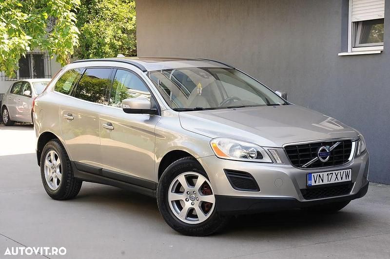 Culoaregri Utilizat 2013 Volvo XC60 Momentum SUV | 12.500 EUR (Preț OK) - Imagine 1/4