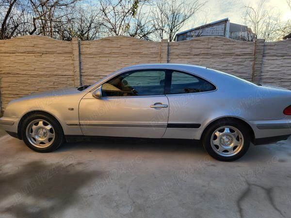 Argintiu Utilizat 2000 Mercedes CLK200 Coupe | 3.500 EUR - Imagine 1/4
