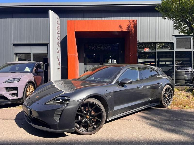 Utilizat 2023 Porsche Taycan GTS Sport Berlinǎ | 102.537 EUR - Imagine 1/1