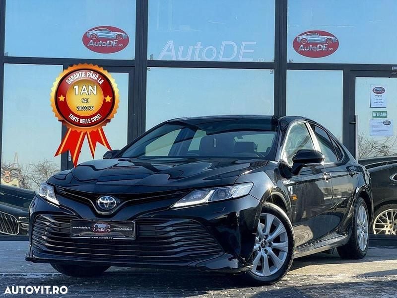 Second-hand Toyota Camry 218 CP (160 kW) 2019 Culoarenegru Berlinǎ