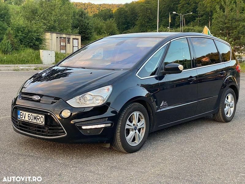 Culoarenegru Utilizat 2013 Ford S-MAX Titanium X Monovolum | 5.900 EUR - Imagine 1/4