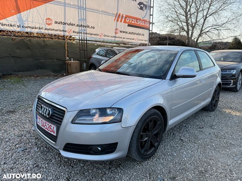 Argint Utilizat 2009 Audi A3 Attraction Hatchback | 4.950 EUR (Preț OK) - Imagine 1/4