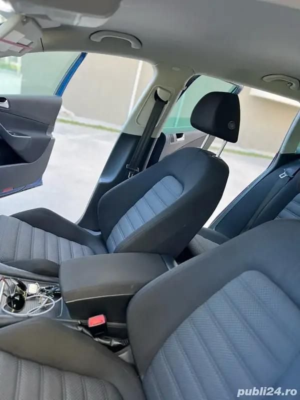 Utilizat 2009 VW Passat R-line Break | 4.900 EUR (Puțin scump) - Imagine 1/4