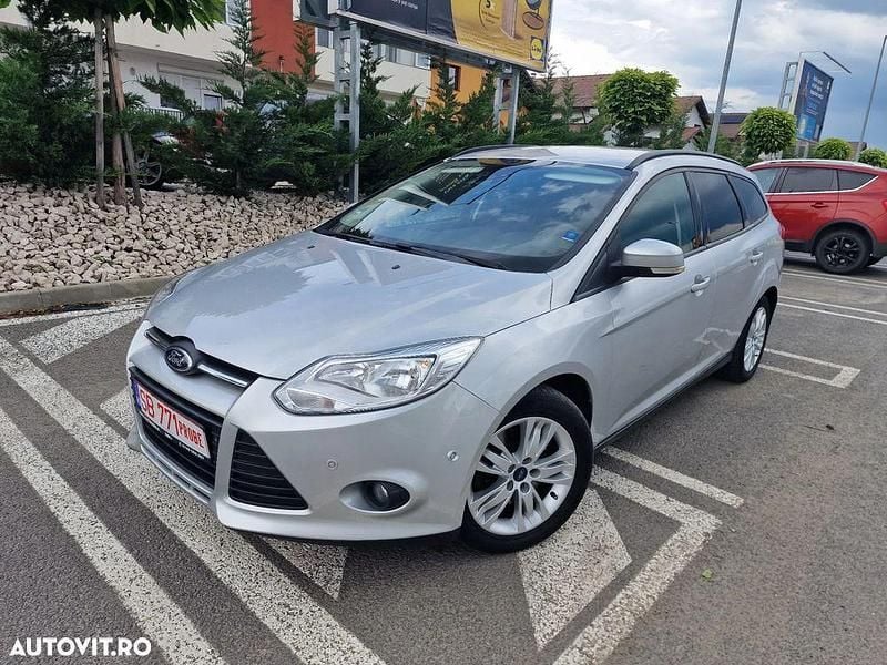 Culoareargint Utilizat 2012 Ford Focus Break | 4.699 EUR (Preț OK) - Imagine 1/4