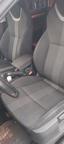 Alb Utilizat 2018 Skoda Octavia Break | 11.900 EUR (Preț OK) - Imagine 1/4