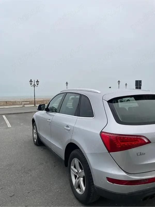 Second-hand Audi Q5 170 CP (125 kW) 2012 Gri SUV