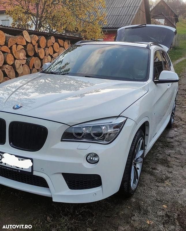 Culoarealb Utilizat 2013 BMW X1 Sport Line SUV | 12.500 EUR (Preț OK) - Imagine 1/4