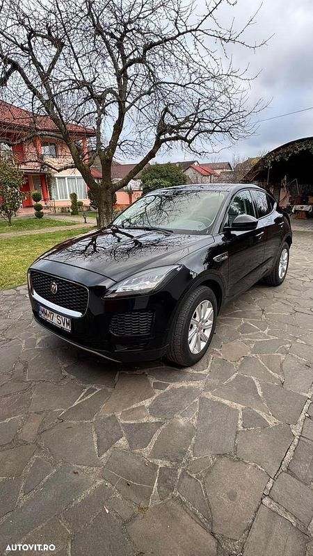 Second-hand Jaguar E-Pace S 150 CP (110 kW) 2019 Culoarenegru SUV