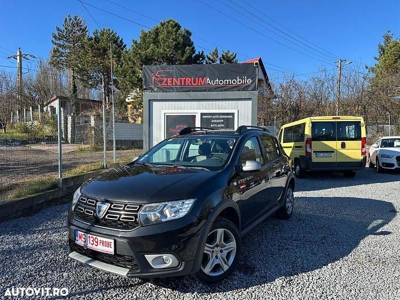 Culoarenegru Utilizat 2017 Dacia Sandero Prestige | 7.240 EUR - Imagine 1/4