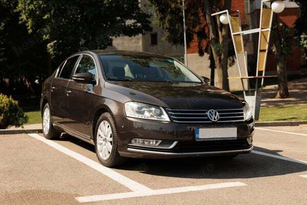 Utilizat 2014 VW Passat Berlinǎ | 7.000 EUR (Preț bun) - Imagine 1/4