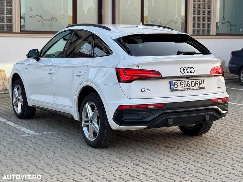 Second-hand Audi Q5 S-Line 204 CP (150 kW) 2022 Culoarealb SUV