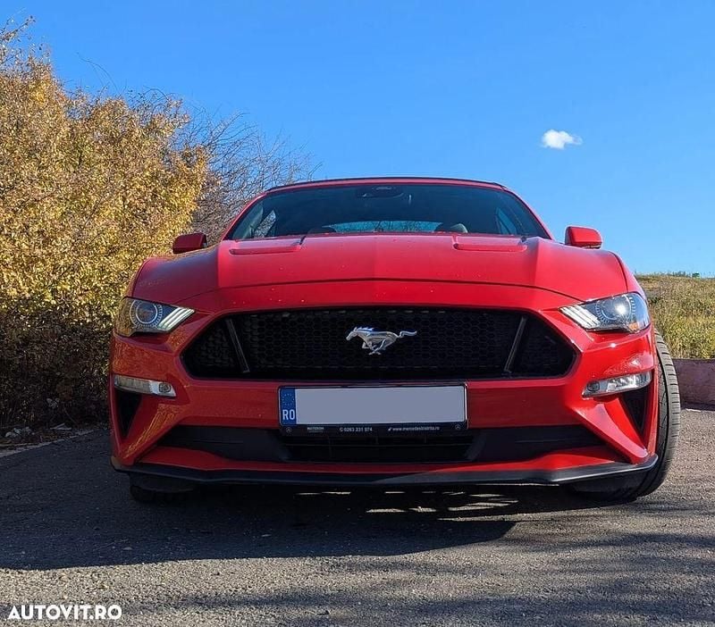 Rosu Utilizat 2021 Ford Mustang Convertible Cabrio | 34.500 EUR (Scump) - Imagine 1/4