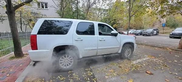 Second-hand Chevrolet Tahoe 370 CP (272 kW) 2008 Alb SUV