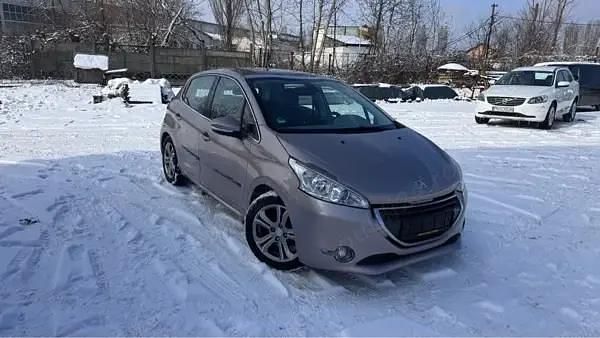 Second-hand Peugeot 208 Allure 120 CP (88 kW) 2012 Hatchback