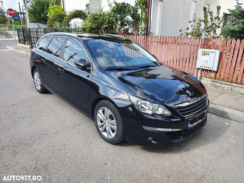 Culoarenegru Utilizat 2014 Peugeot 308 Break | 6.000 EUR (Puțin scump) - Imagine 1/4