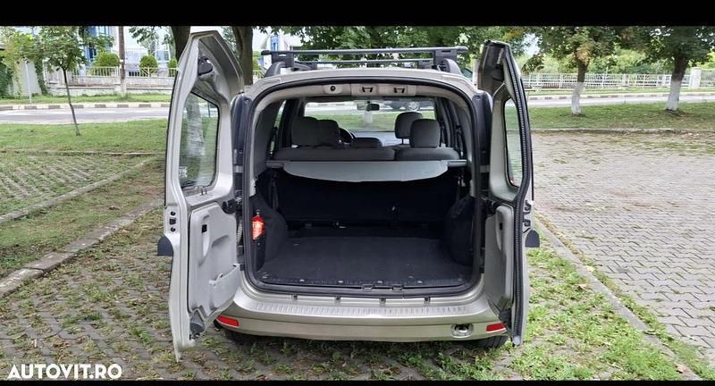 Second-hand Dacia Logan 89 CP (65 kW) 2010 Culoaregri Break