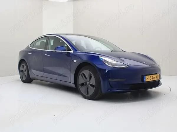 Albastru Utilizat 2020 Tesla Model 3 Berlinǎ | 23.650 EUR (Preț OK) - Imagine 1/4