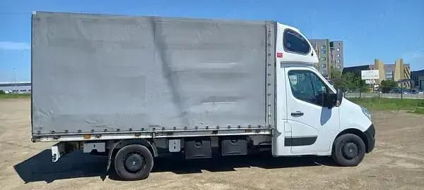 Second-hand Renault Master 130 CP (95 kW) 2018 Alb Van