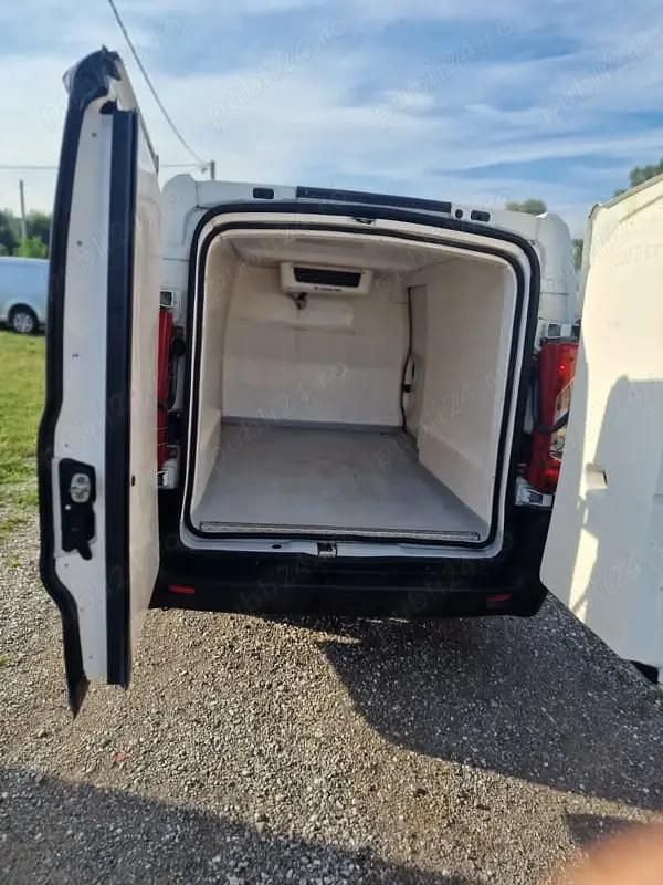 Utilizat 2012 Peugeot Expert Van | 6.800 EUR - Imagine 1/4