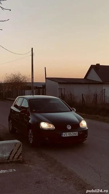 Utilizat 2007 VW Golf V Berlinǎ | 3.200 EUR (Preț OK) - Imagine 1/4