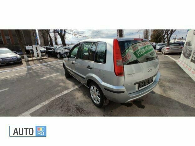 Second-hand Ford Fusion 68 CP (50 kW) 2005 Gri Hatchback