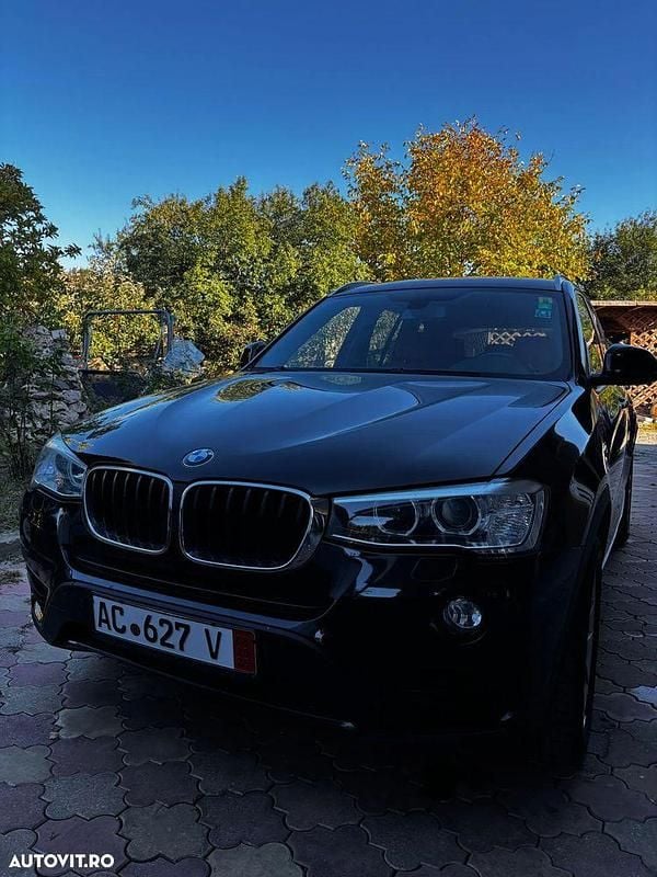 Culoarenegru Utilizat 2017 BMW X3 Luxury Line SUV | 14.700 EUR (Super Preț) - Imagine 1/4
