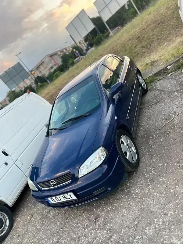 Utilizat 2005 Opel Astra Hatchback | 1.000 EUR (Preț bun) - Imagine 1/4