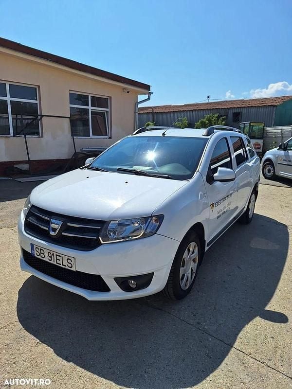 Culoarealb Utilizat 2016 Dacia Logan MCV Ambiance Break | 5.500 EUR (Preț bun) - Imagine 1/4