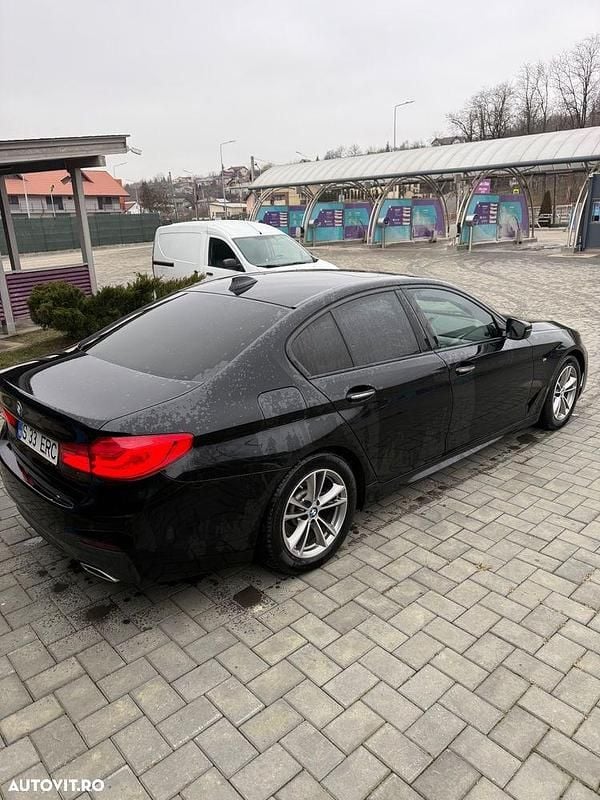 Second-hand BMW 520 Shadowline 190 CP (139 kW) 2017 Culoarenegru Berlinǎ