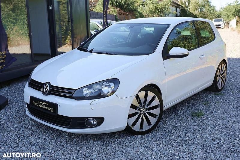 Culoarealb Utilizat 2010 VW Golf VI Highline Coupe | 4.990 EUR (Preț OK) - Imagine 1/4