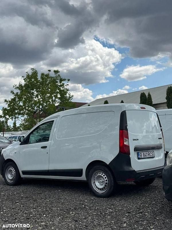 Second-hand Dacia Dokker Lauréate 90 CP (66 kW) 2016 Alb Monovolum
