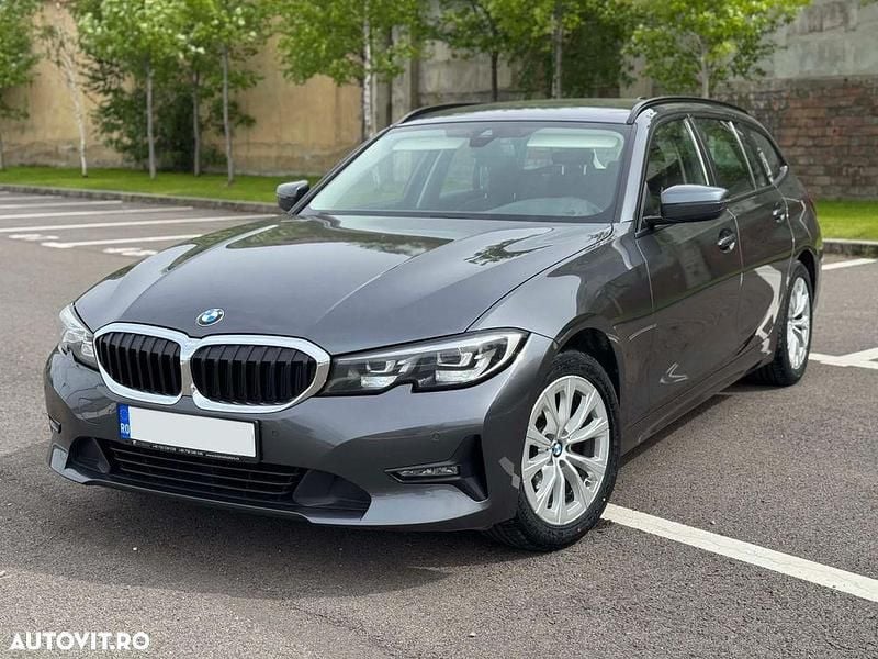 Culoaregri Utilizat 2020 BMW 318 Sport Line Break | 19.999 EUR (Preț OK) - Imagine 1/4