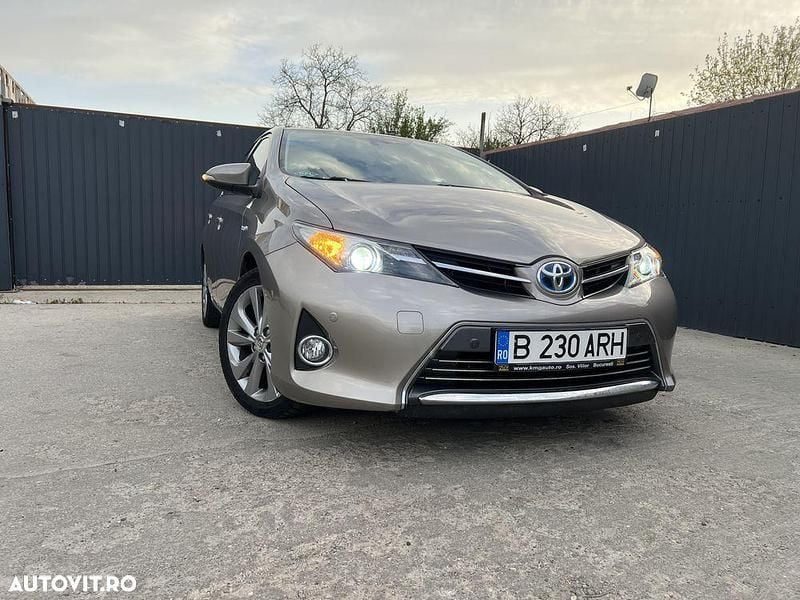 Maro Utilizat 2014 Toyota Auris Hybrid Sol | 10.023 EUR (Super Preț) - Imagine 1/4