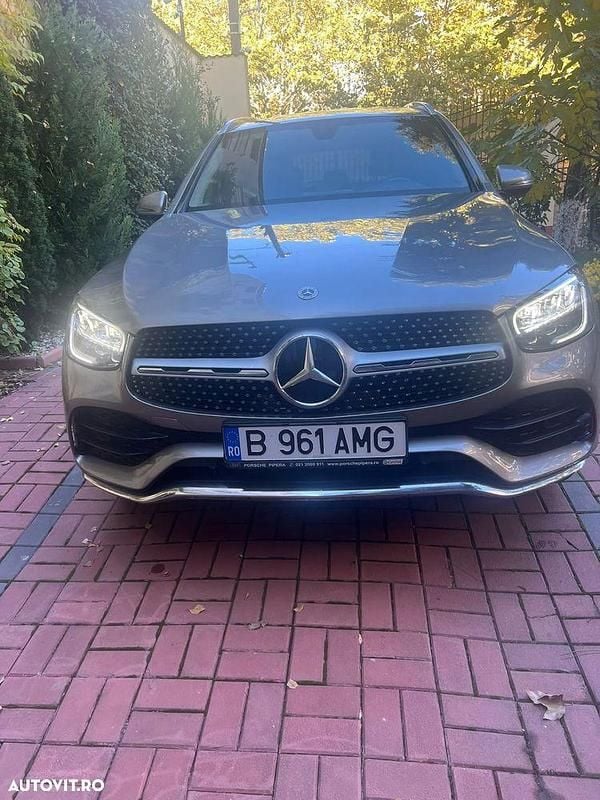 Culoaregri Utilizat 2022 Mercedes GLC200 SUV | 42.350 EUR (Preț OK) - Imagine 1/4