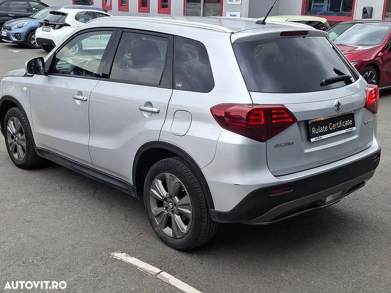 Second-hand Suzuki Vitara 140 CP (102 kW) 2019 Culoaregri SUV