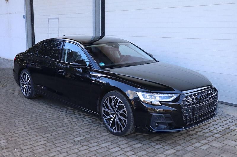 Utilizat 2023 Audi A8L Exclusive Berlinǎ | 74.786 EUR - Imagine 1/1