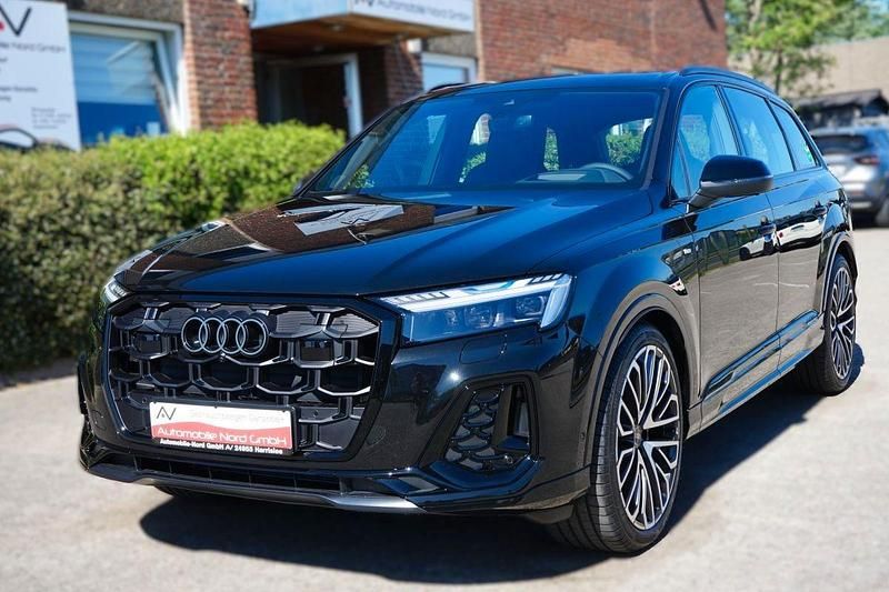 Nouă Audi Q7 S-line plus 286 CP (210 kW) 2025 SUV