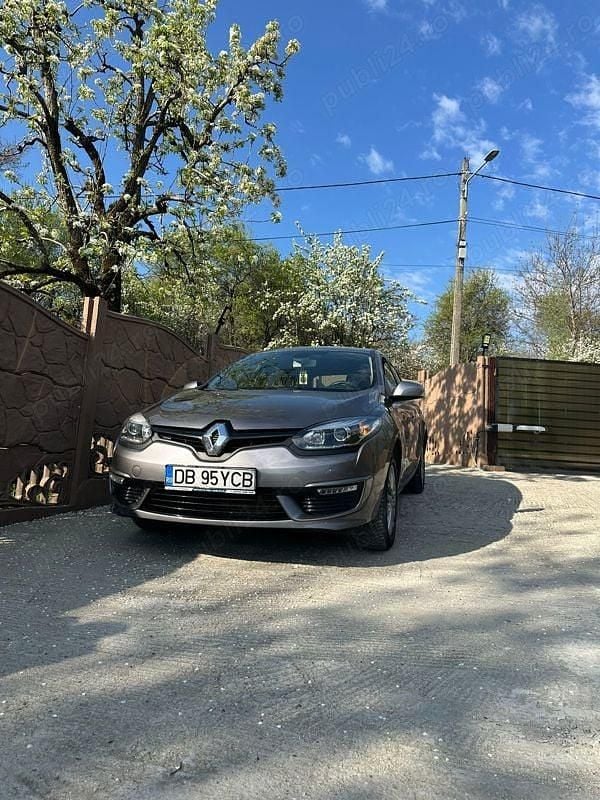 Gri Utilizat 2014 Renault Mégane III Hatchback | 6.000 EUR (Preț OK) - Imagine 1/4